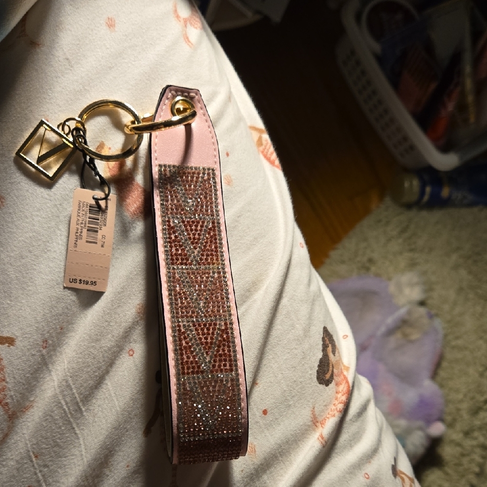 Victoria's Secret Pink and Gold Key Holder